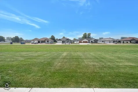 974 Tall Grass Lane Manteno IL 60950