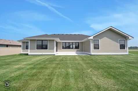 974 Tallgrass Lane Manteno IL 60950