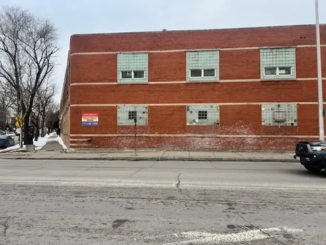 3260 West Grand Avenue Chicago IL 60651