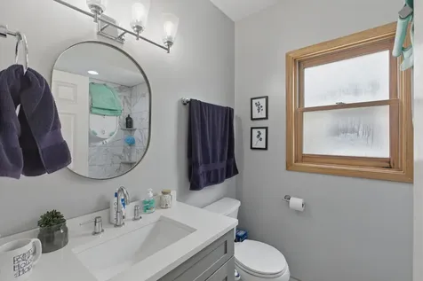 2033 West Huron Street Chicago IL 60612