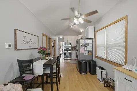 2033 West Huron Street Chicago IL 60612