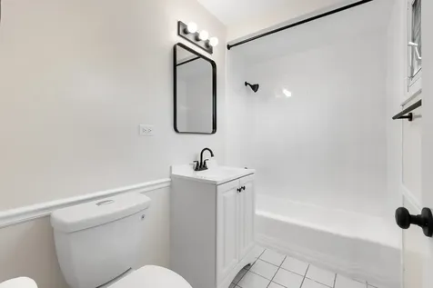 146 Pleasant Drive Chicago Heights IL 60411