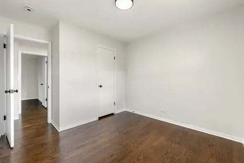 146 Pleasant Drive Chicago Heights IL 60411