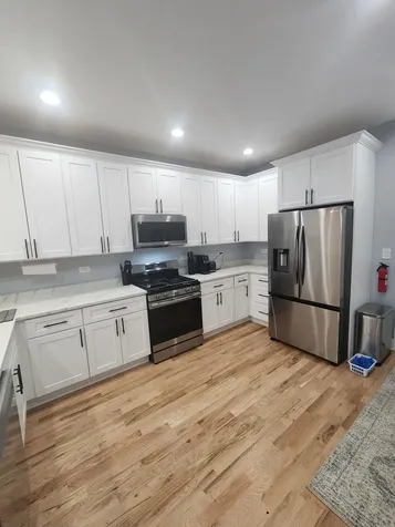 1034 North Drake Avenue Chicago IL 60651