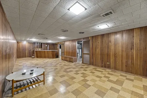 9701 Kedvale Avenue Skokie IL 60076