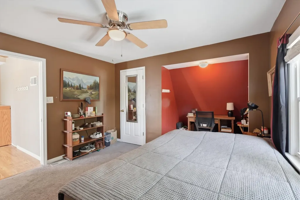 5457 North Monitor Avenue Chicago IL 60630