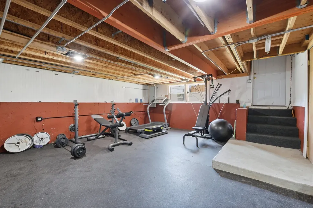 5457 North Monitor Avenue Chicago IL 60630