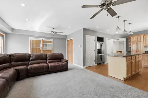 5457 North Monitor Avenue Chicago IL 60630