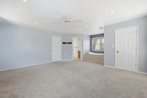 5457 North Monitor Avenue Chicago IL 60630