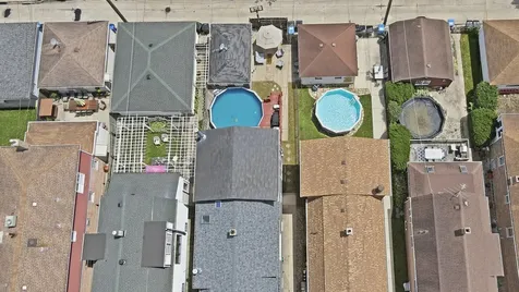 5457 North Monitor Avenue Chicago IL 60630