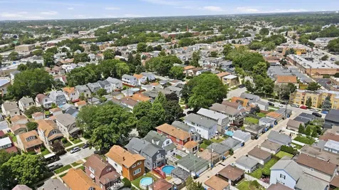 5457 North Monitor Avenue Chicago IL 60630