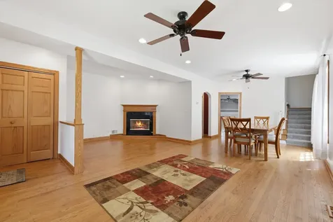5457 North Monitor Avenue Chicago IL 60630