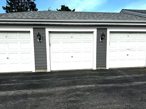 120 East Winchester Road Libertyville IL 60048
