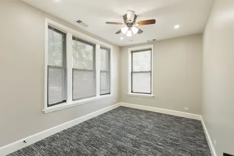 3461 West Montrose Avenue Chicago IL 60618