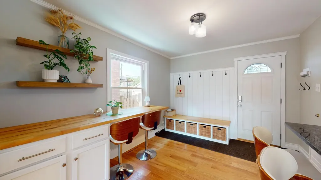 4156 Elm Avenue Brookfield IL 60513