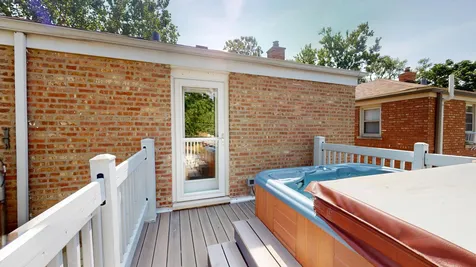 4156 Elm Avenue Brookfield IL 60513