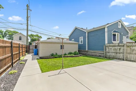 2115 North Mobile Avenue Chicago IL 60639