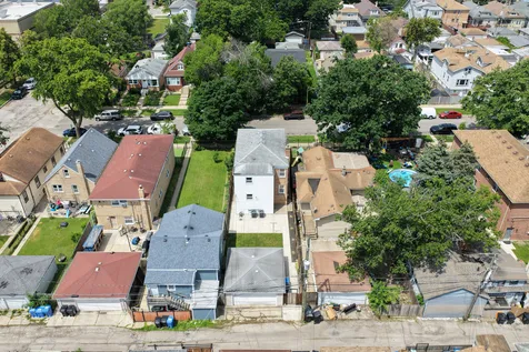 2115 North Mobile Avenue Chicago IL 60639