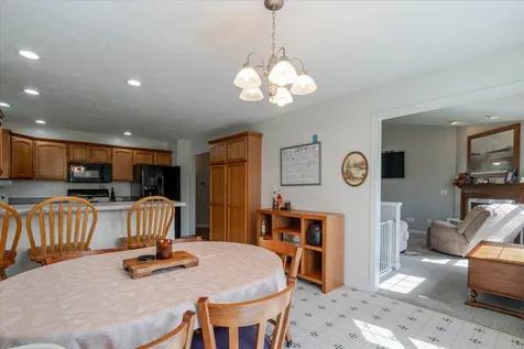 412 Sunset Drive Colfax IL 61728