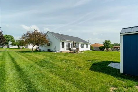 412 Sunset Drive Colfax IL 61728