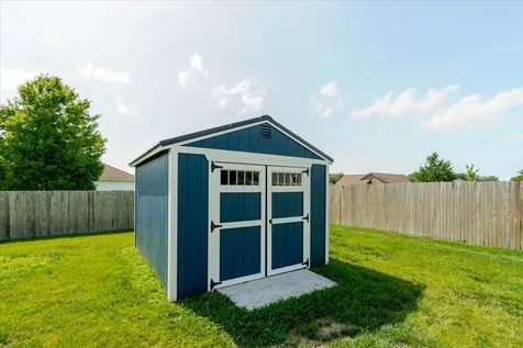 412 Sunset Drive Colfax IL 61728