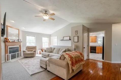 412 Sunset Drive Colfax IL 61728