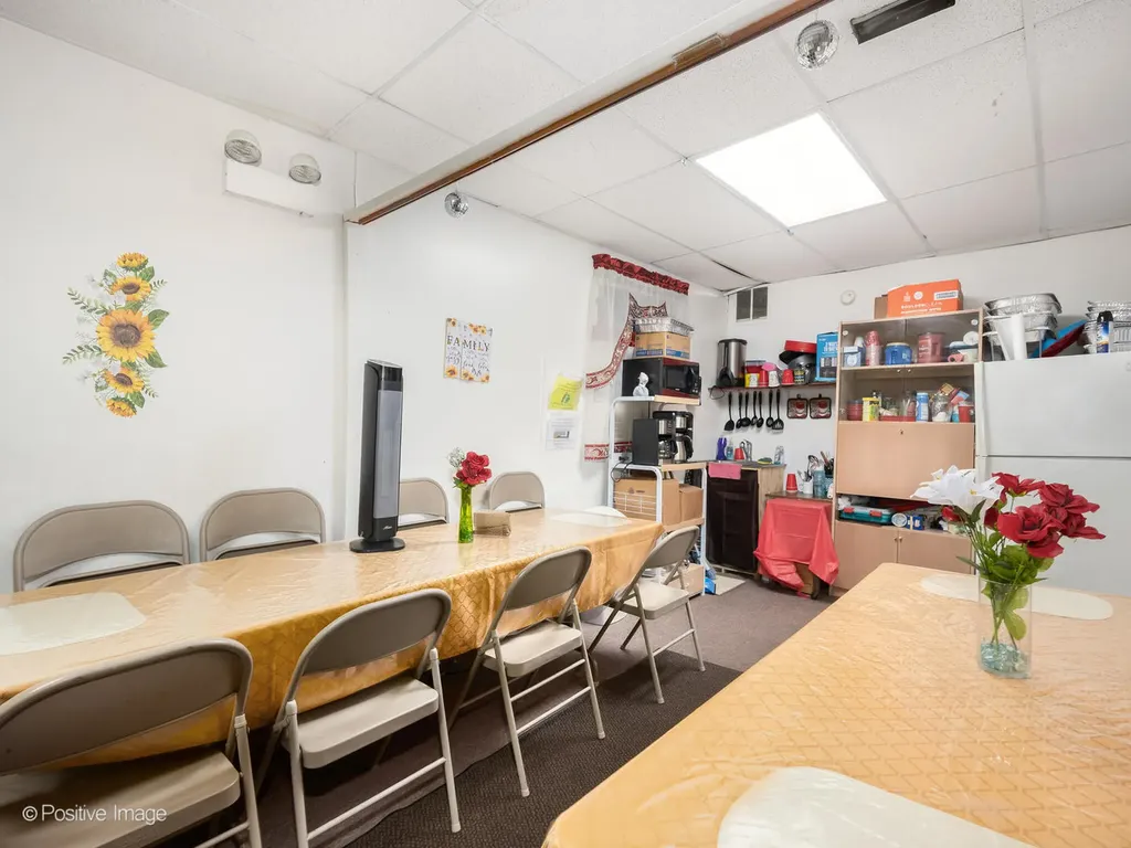 3611 West Diversey Avenue Chicago IL 60647