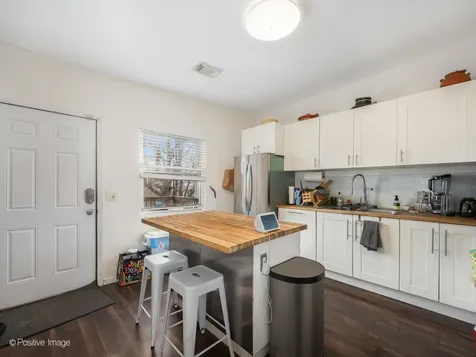 3611 West Diversey Avenue Chicago IL 60647