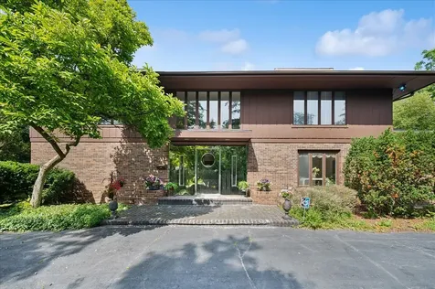 201 Aspen Lane Highland Park IL 60035