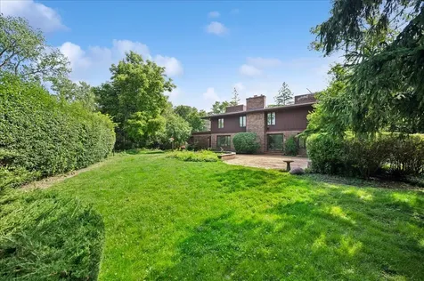 201 Aspen Lane Highland Park IL 60035