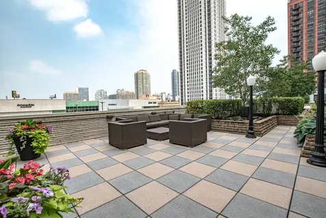 650 West Wayman Street Chicago IL 60661