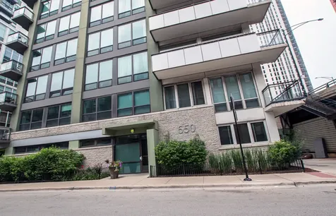650 West Wayman Street Chicago IL 60661