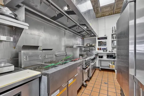 113 West Main Street Streator IL 61364