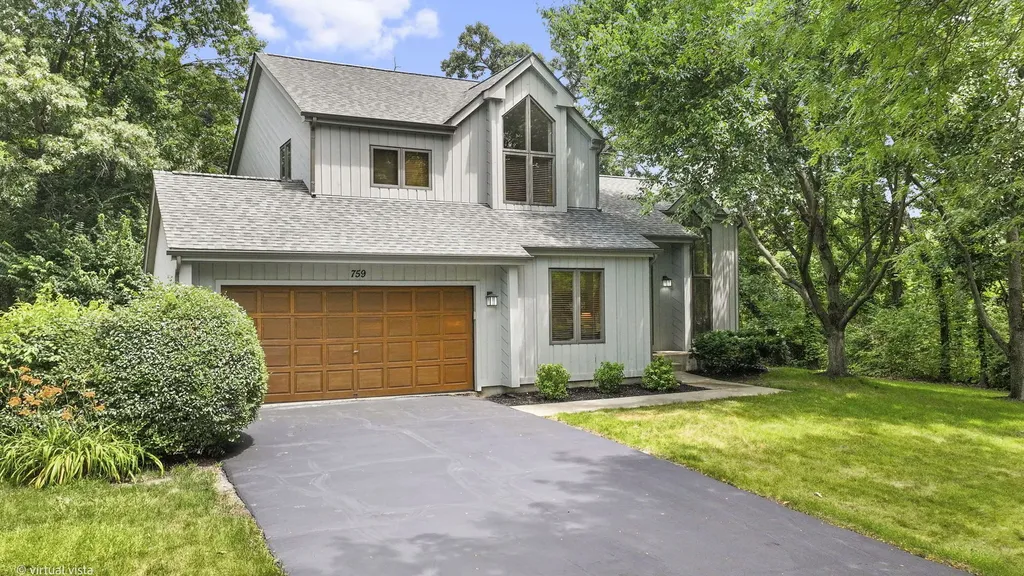 759 Feather Sound Drive Bolingbrook IL 60440