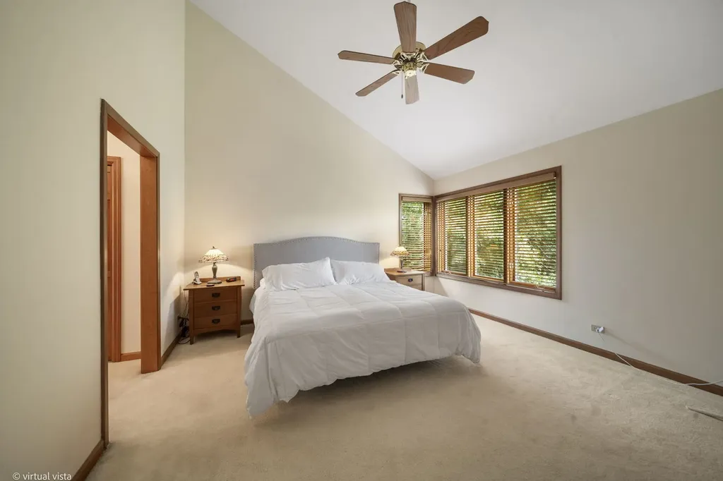 759 Feather Sound Drive Bolingbrook IL 60440