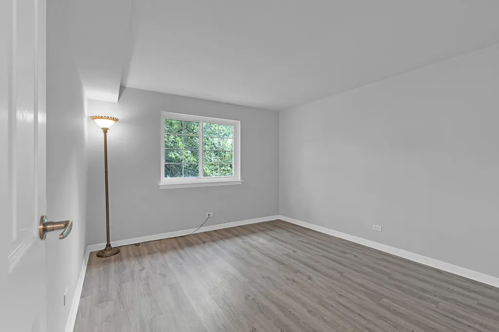 3934 West 104th Street Chicago IL 60655