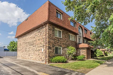 3934 West 104th Street Chicago IL 60655