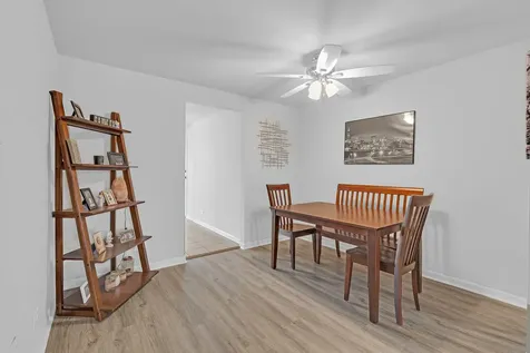 3934 West 104th Street Chicago IL 60655