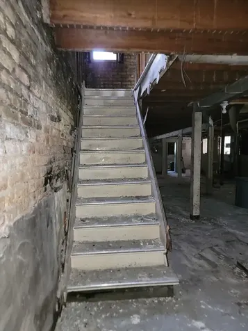 2302 West Addison Street Chicago IL 60618