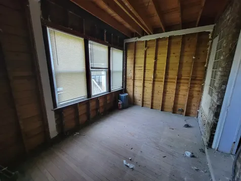 2302 West Addison Street Chicago IL 60618