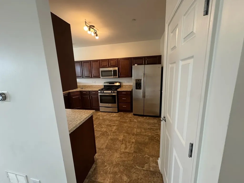 11913 Brunschon Lane Huntley IL 60142