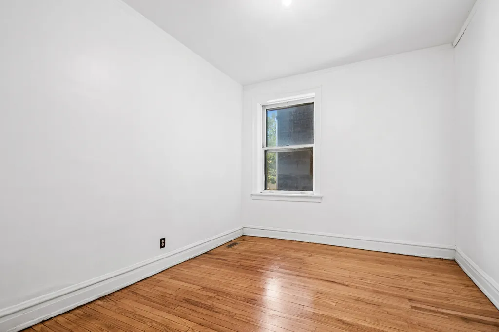 3435 West Adams Street Chicago IL 60624