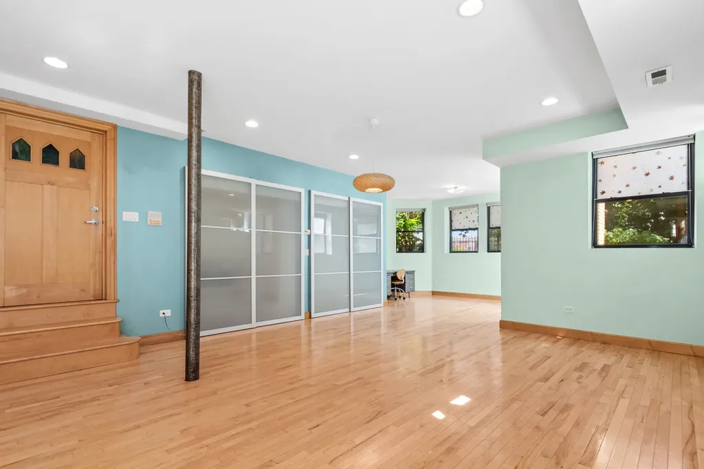 3435 West Adams Street Chicago IL 60624