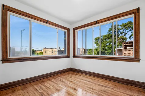 3435 West Adams Street Chicago IL 60624