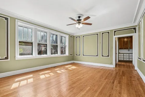 3435 West Adams Street Chicago IL 60624