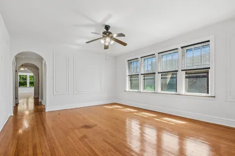 3435 West Adams Street Chicago IL 60624