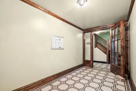 3435 West Adams Street Chicago IL 60624