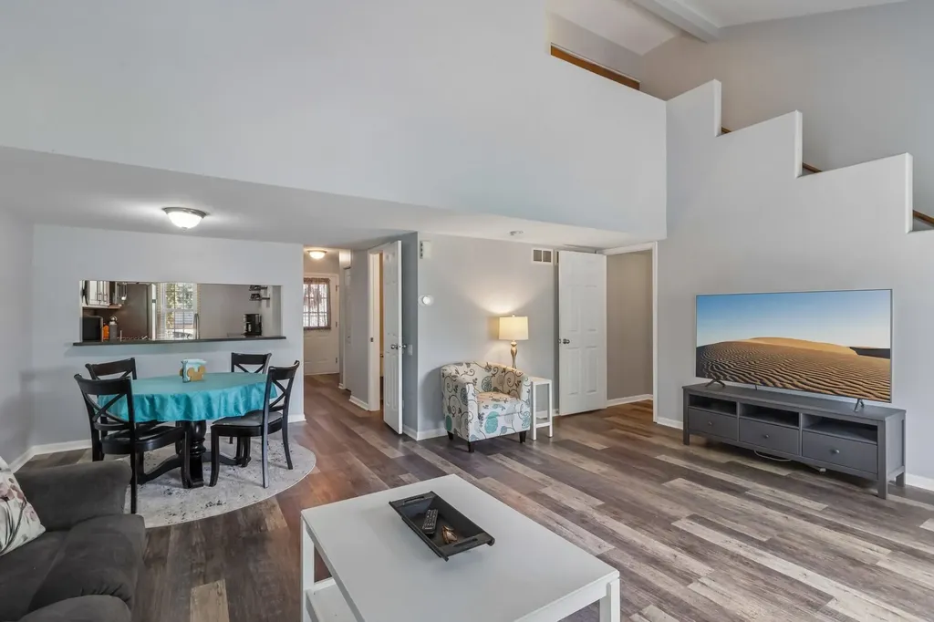 343 Cane Garden Circle Aurora IL 60504