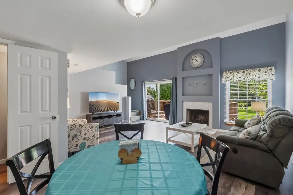 343 Cane Garden Circle Aurora IL 60504
