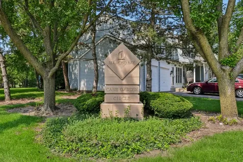 343 Cane Garden Circle Aurora IL 60504